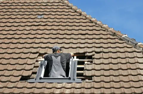 Pose de velux - Saint-Sauvant